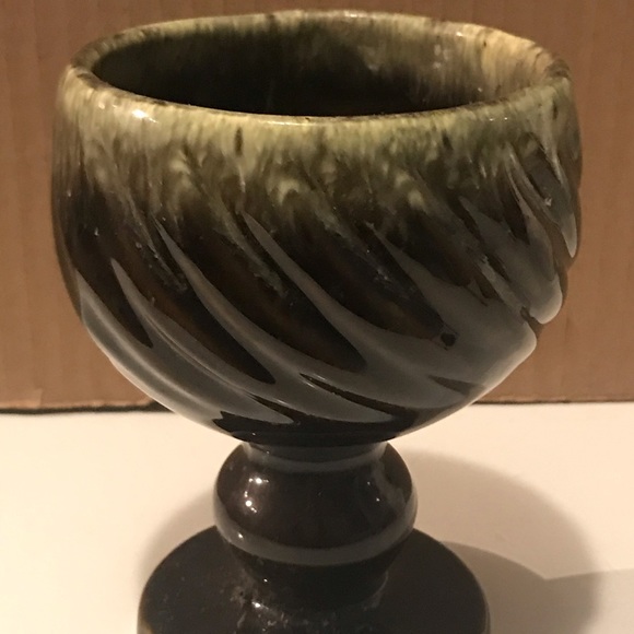 Hull Pottery Pedestal Planter - Picture 1 of 5